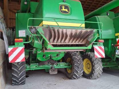 Bild 9:Mähdrescher John Deere T560 Hillmaster Bj. 2011, 6,7 m, 1.770 h