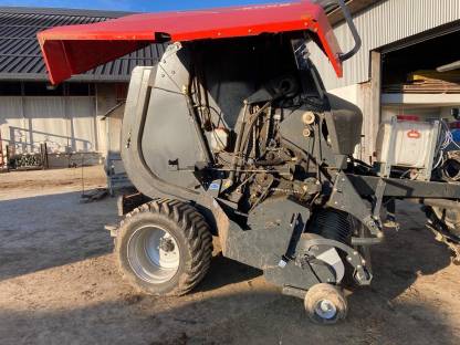 Bild 6:Verkaufe Kuhn Rundballenpresse VB 2265