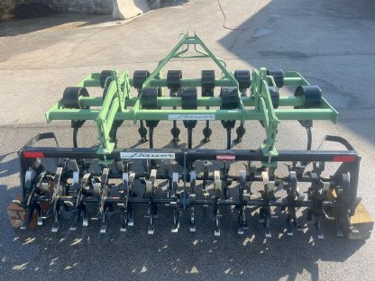 Bild 3:Verkaufe neuwertigen Leichtgrubber 2,5 m breit - Top Zustand