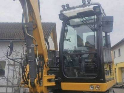 Bild 7:Liebherr A 912 Compact Mobilbagger