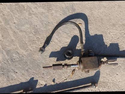 Bild 2:Geberzylinder zu Bremsanlage