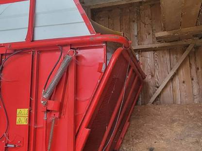 Bild 3:Pöttinger Ladeprofi 3G