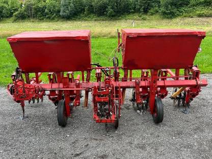 Bild 2:Rollhacke 4-reihig