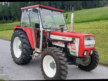 Lindner 1600 A Turbo mit Frontlader
