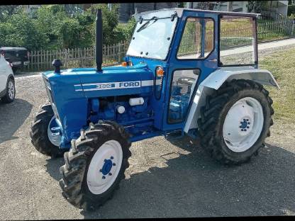 Bild 2:Traktor Ford 3600 Allrad