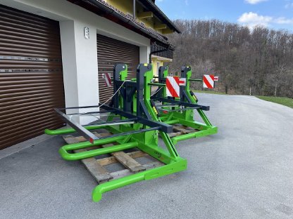 Bild 2:Ballengabel Transport 4-fach