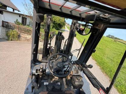 Bild 8:Stapler Toyota