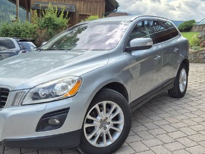 Bild 2:Volvo XC60 D5 AWD Summum Geartronic