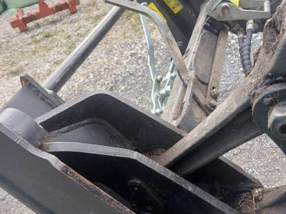 Bild 2:Frontlader Adapter