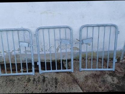 Bild 2:Aufstallungstüren