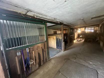 Bild 2:Einstellplatz