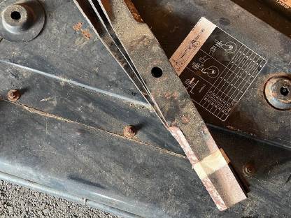 Bild 4:Mittelachsmähwerk Iseki 4365