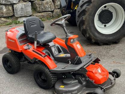 Husqvarna Rider 216TC AWD