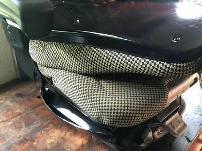 Bild 5:Grammer Baumaschinensitz mit Armlehnen