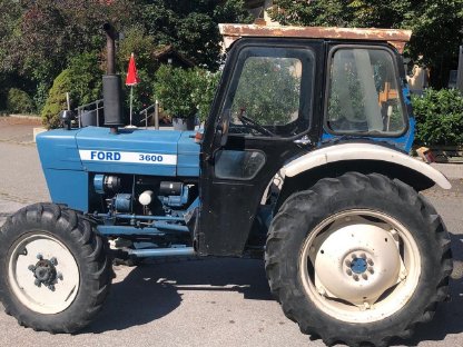 Bild 3:Ford 3600 4WD Traktor