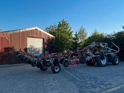 Bild 6:Kreiselheuer Wender Pöttinger HIT 12.14T