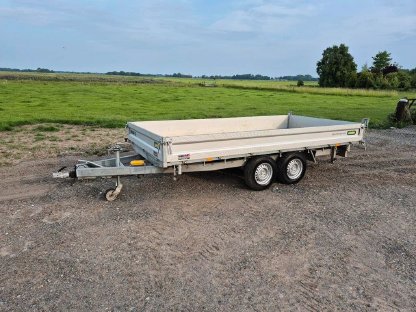 Unsinn Dreiseitenkipper / Maschinentransporter UDK 4220 3,5t