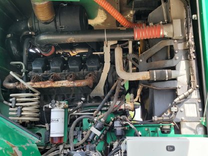 Bild 8:Albach Silvator 2000 Holzhäcksler