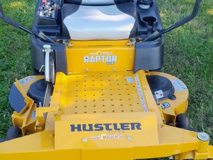 Bild 2:HUSTLER Zero-Turn Aufsitzrasenmäher RAPTOR SD48