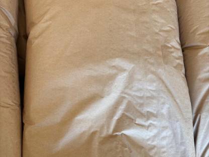 Bild 4:Dinkelkorn und Roggenkorn