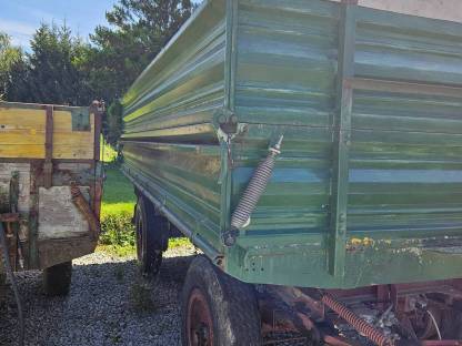 Bild 6:Anhänger, 2-Achser, 15 t Nzl., guter Zustand, ehem. Luftkipper