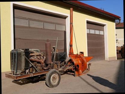 Maismühle mit Motor, Zubringerschnecke Kirchner SMZ 70