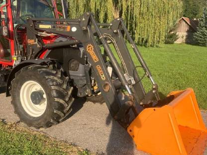 Frontlader Hauer Pom C70