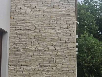 Bild 4:Wandverkleidung aus Natursteine