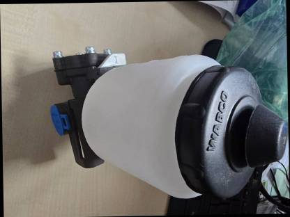 Bild 3:Neue WABCO Frostschutzpumpe 0,5 cm³, 9320021000