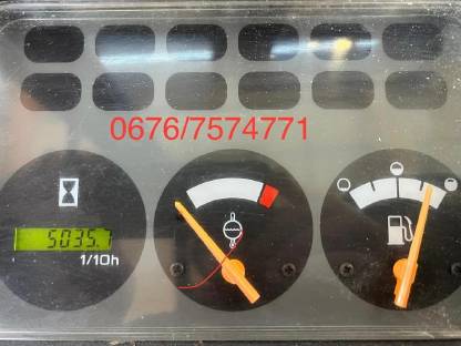 Bild 2:3t 4,5m Stapler Nissan