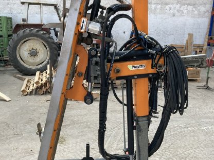 Bild 4:Laubschneider Provitis ST 120