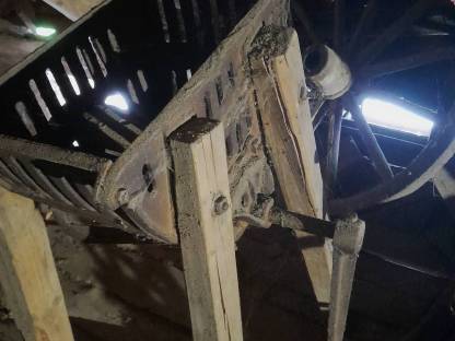 Bild 4:Alte landwirtschaftliche Geräte