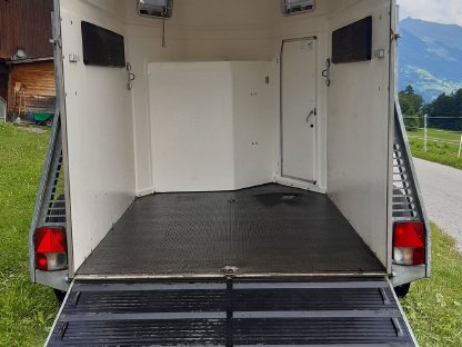 Bild 3:Pferdeanhänger Böckmann Comfort