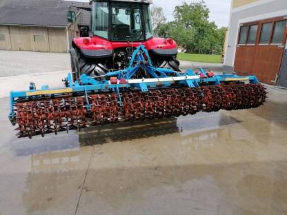 Bild 2:Saatbeetkombination SBK 4500