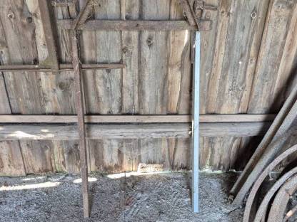 Bild 9:Verkaufe alte Metallrahmen Gestell