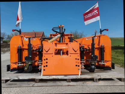 Bild 3:Neuer Hydrac VPS 290 Schneepflug