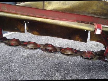 Bild 7:Pöttinger Novadisc 305 Heckmähwerk