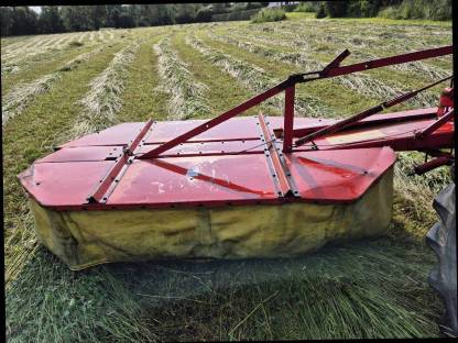 Bild 9:Pöttinger TM 3 III Trommelmähwerk Heckmähwerk Mähwerk
