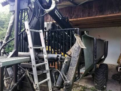 Bild 2:Igland Forstanhänger