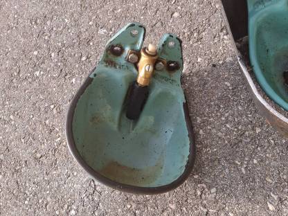 Bild 3:Suevia Tränker/Selbstränker