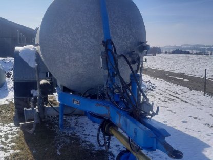 Bild 2:Streu Mix Güllefass Pumpfass Einachs