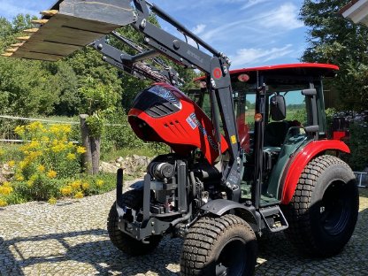 Bild 2:Branson 5025C, zus. Rasenreifen, Palettengabel, nur 40 Bstd.