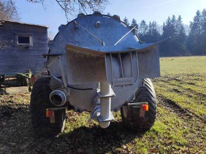 Bild 8:Güllefass 6.000 l