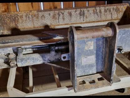 Bild 2:Rädlinger Lehnhoff 03 Grabenräumlöffel