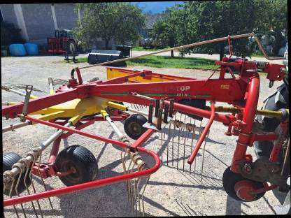 Bild 2:Verkaufe Pöttinger Schwader Top 421