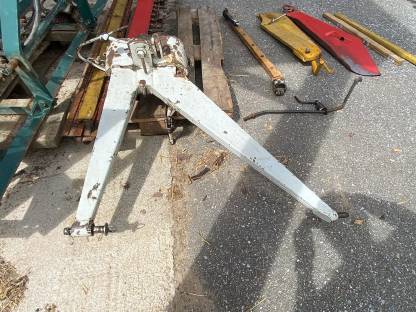 Bild 3:Steyr Seitenmähwerk