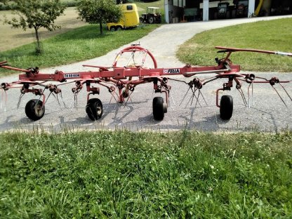 Bild 2:Verkaufe Kreiselheuer Fella TH 400DN