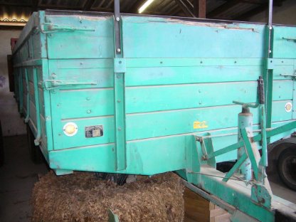 Bild 2:Verkaufe Miststreuer Kirchner Triumph