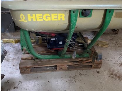 Bild 5:HEGER Polesterstreuer