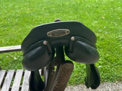 Bild 2:Stübben Roxane Springsattel